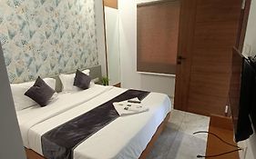Hotel Millennium